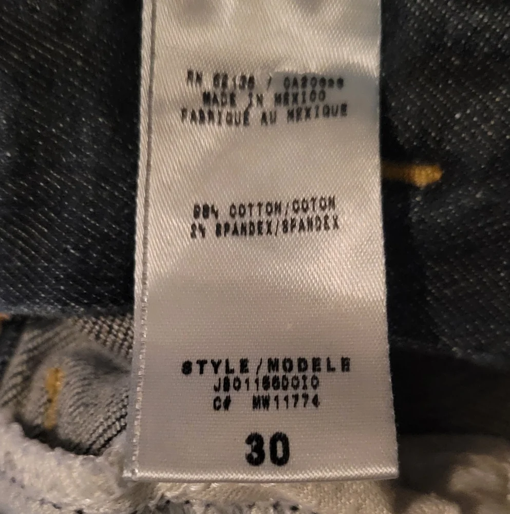GUESS Jeans - Picture 6 of 9